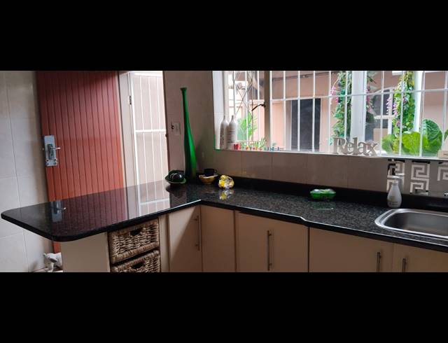 3 BEDROOM TOWNHOUSE FOR SALE IN THREE RIVERS PROPER